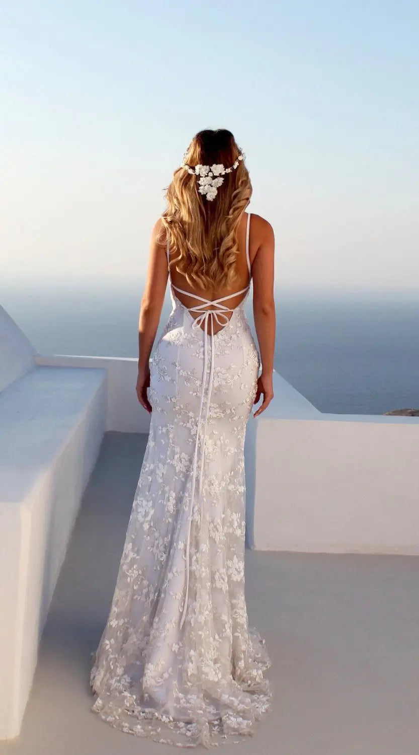 V-neck Crisscross Tied Backless Floral Lace Wedding Dress